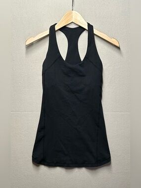 💛 lululemon athletica Black Racerback Tank